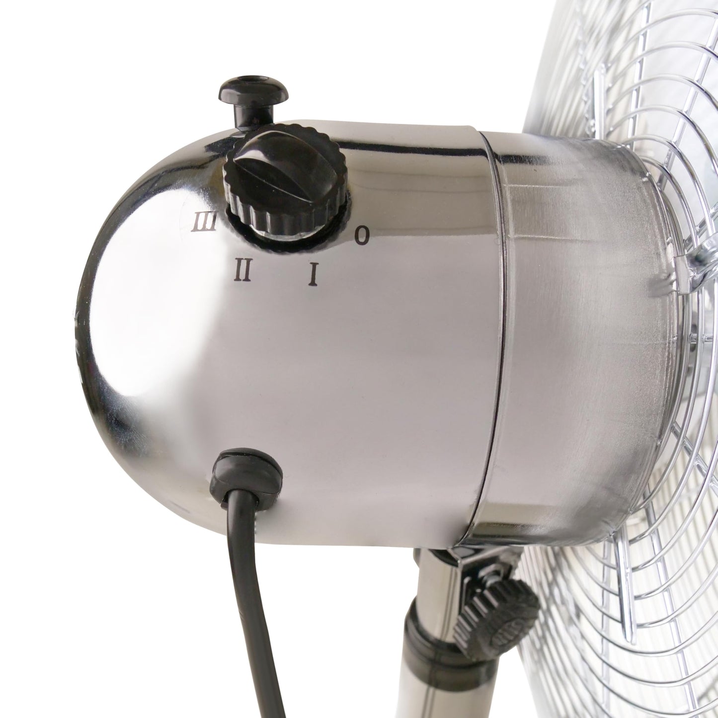 Innoliving INN-522 Ventilatore a Piantana in Metallo Cromato, Potenza 50W, Diametro 40 cm, 3 Velocità, Altezza Regolabile fino a 125 cm, 4 Pale in Metallo, Funzione Oscillazione e Inclinazione