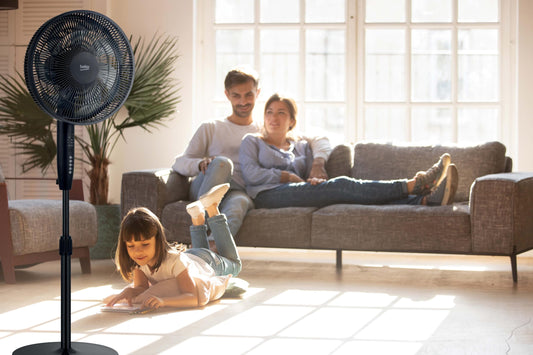 Beko - EFS6700B - Ventilatore a Piantana, 50 W, 3 Velocità, Altezza e Inclinazione Regolabile - Nero, 40,1 x 40 x 134,5 cm